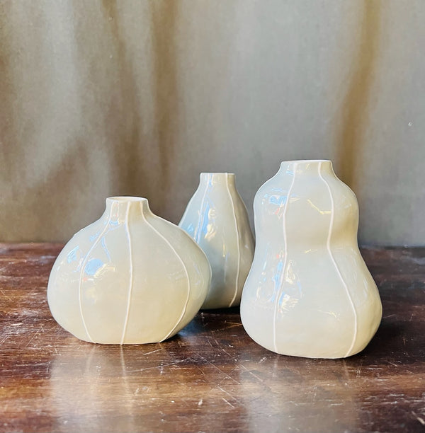 Gray Bud Vases by Kri Kri Studio